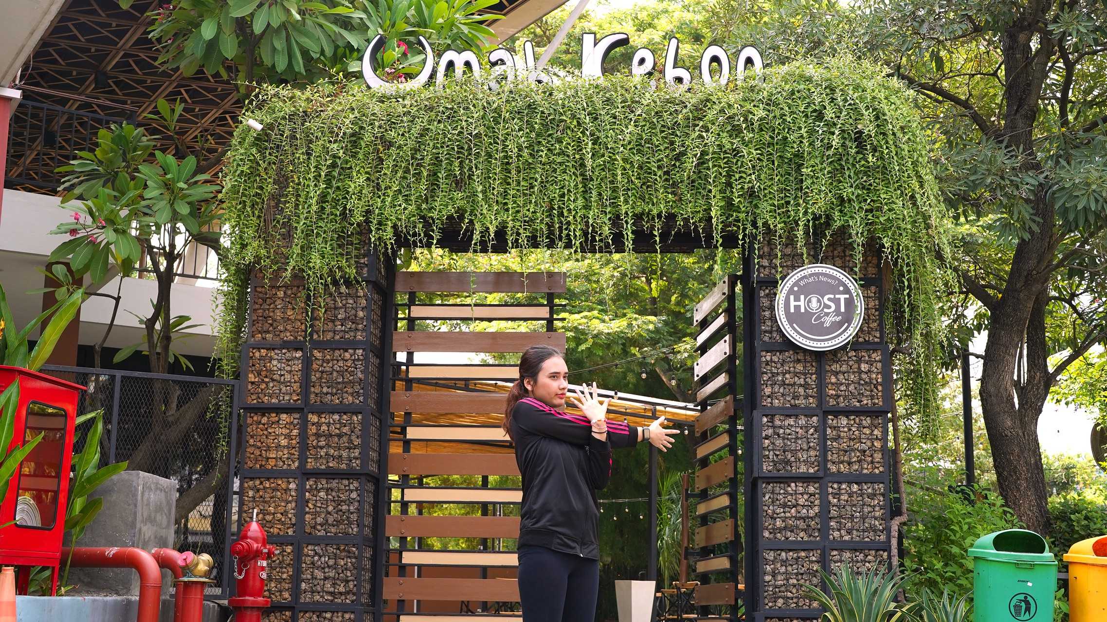 Jogging 3 copy.jpg_compressed.JPEG