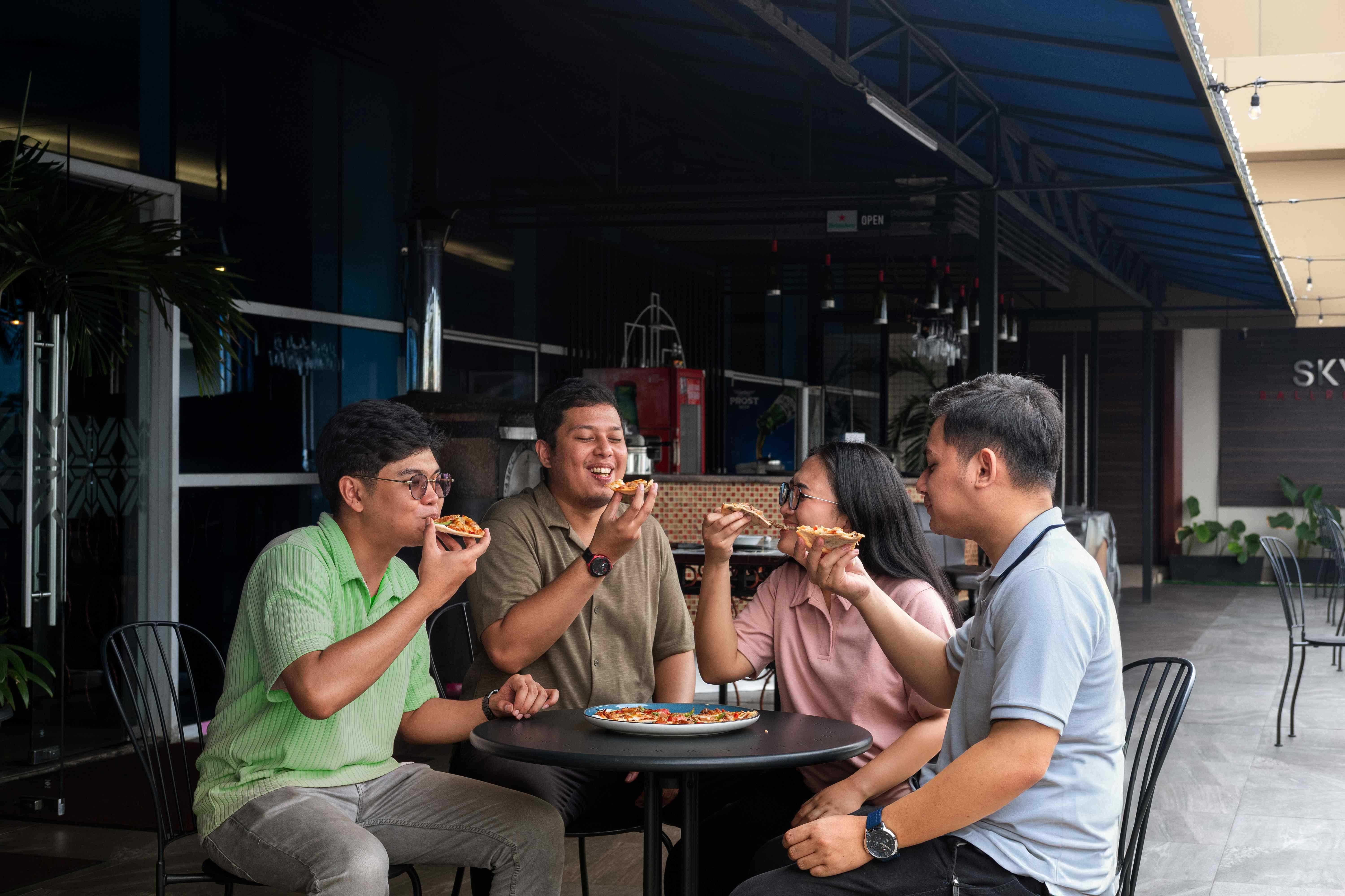 Metsky outdoor 8-.jpg